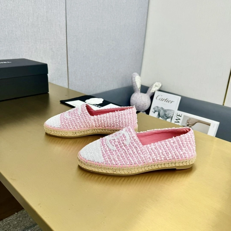 WellDesigned Chxnxl Flat Shoes 131676