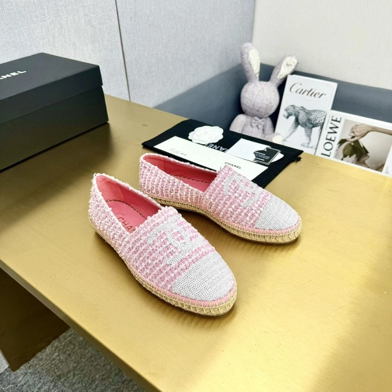 WellDesigned Chxnxl Flat Shoes 131676
