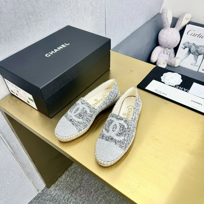 Minimalist Chxnxl Flat Shoes 131677