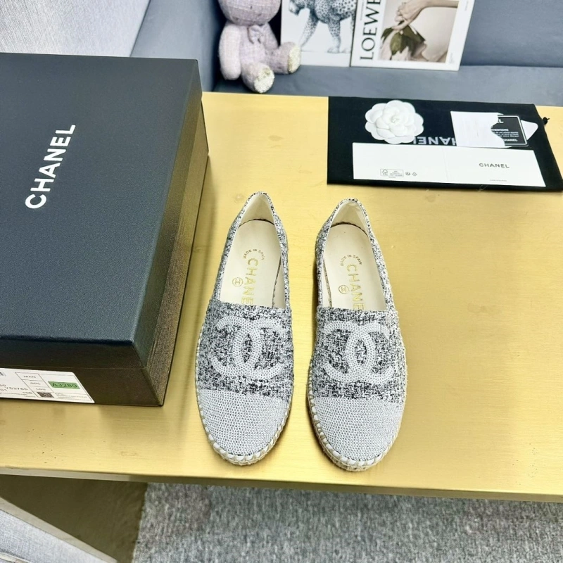 Minimalist Chxnxl Flat Shoes 131677