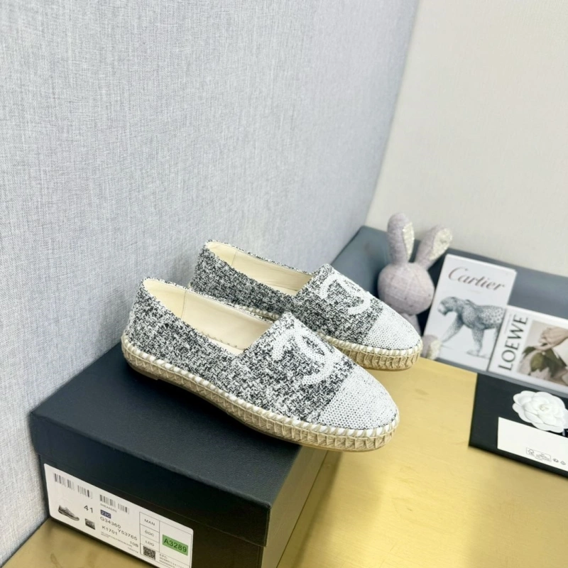 Minimalist Chxnxl Flat Shoes 131677