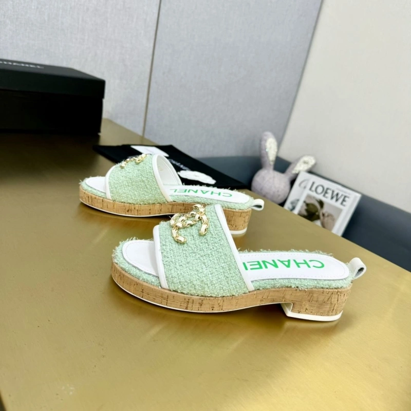 Vibrant Chxnxl Sandals 130877
