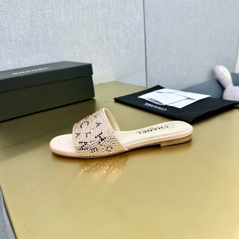 Chxnxl Slippers UrbanStyle 130352