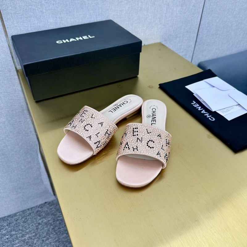 Chxnxl Slippers UrbanStyle 130352