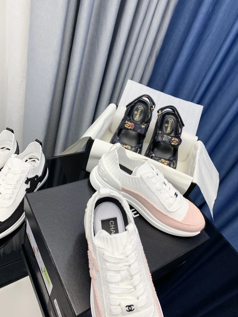 Cozy Chxnxl Sneakers 132048