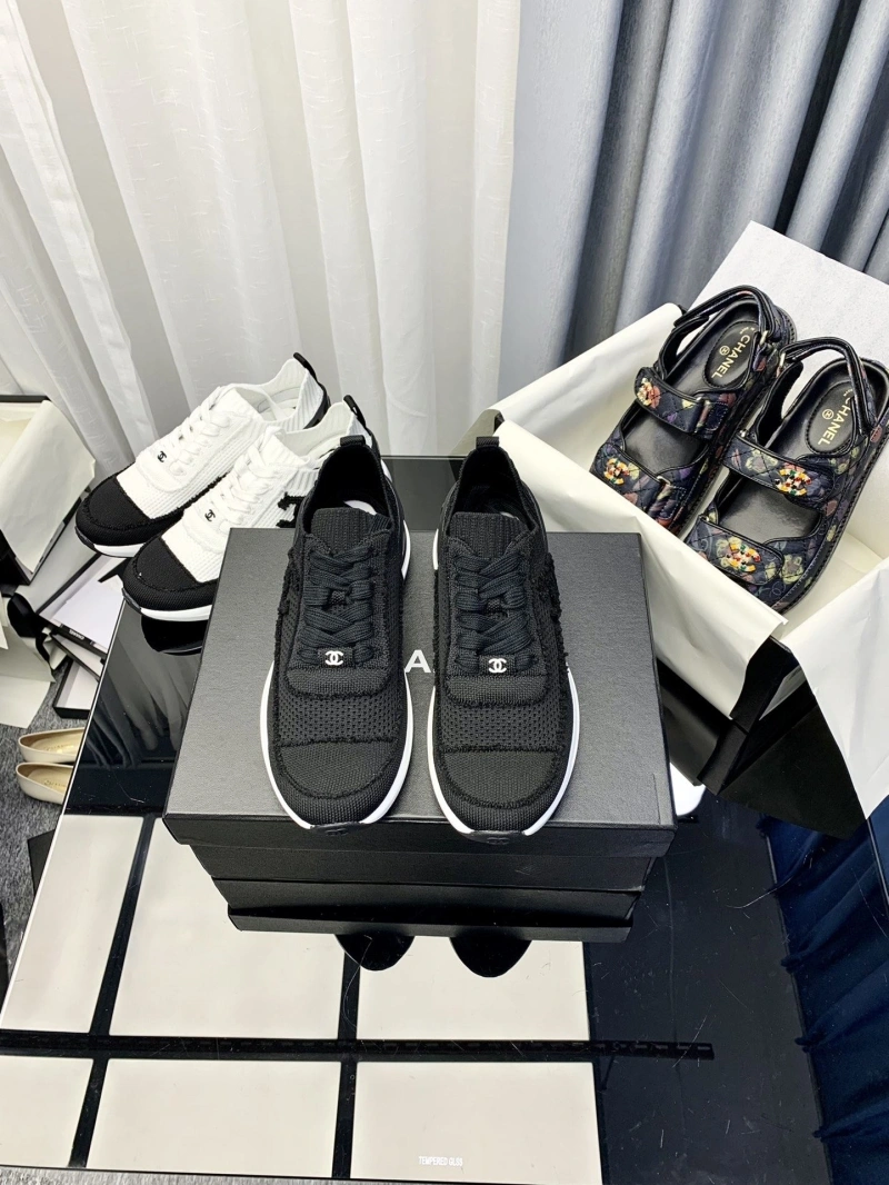 Efficient Chxnxl Sneakers 132055