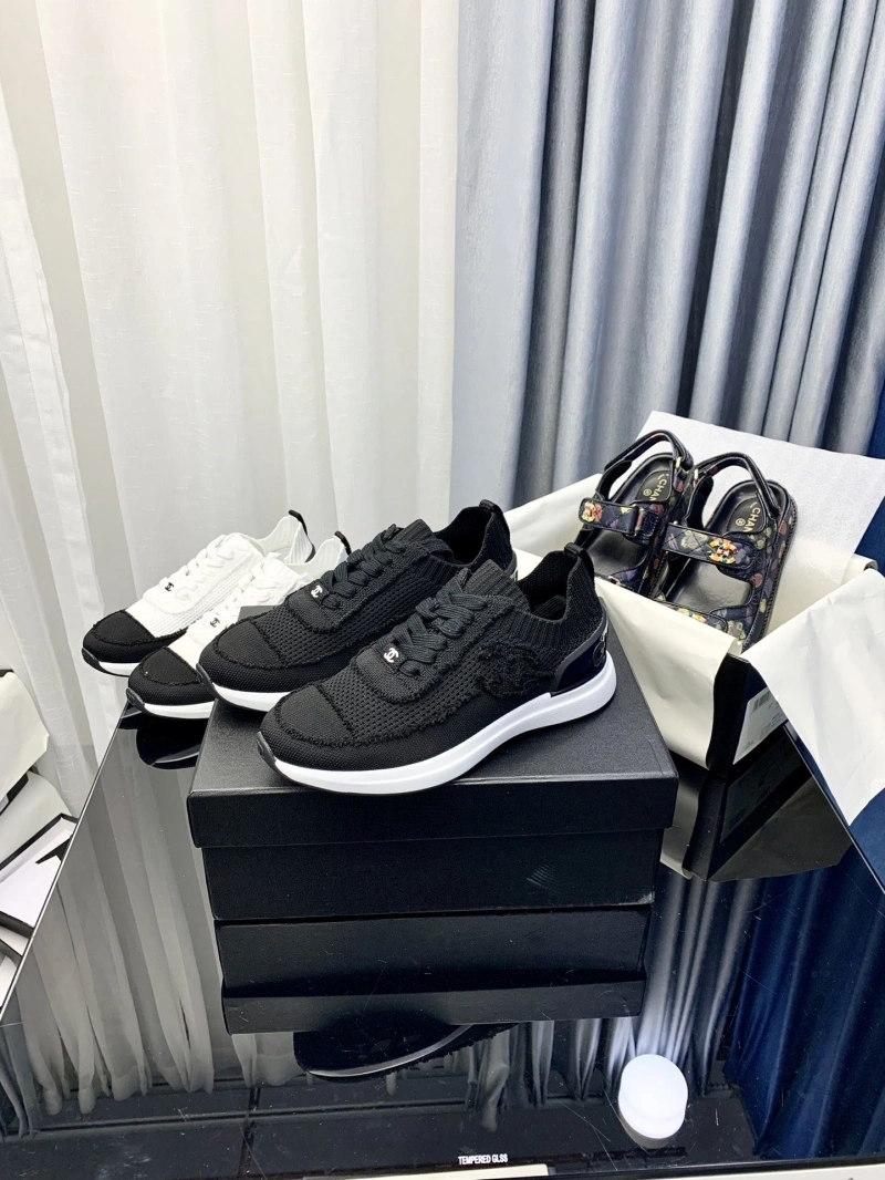 Efficient Chxnxl Sneakers 132055