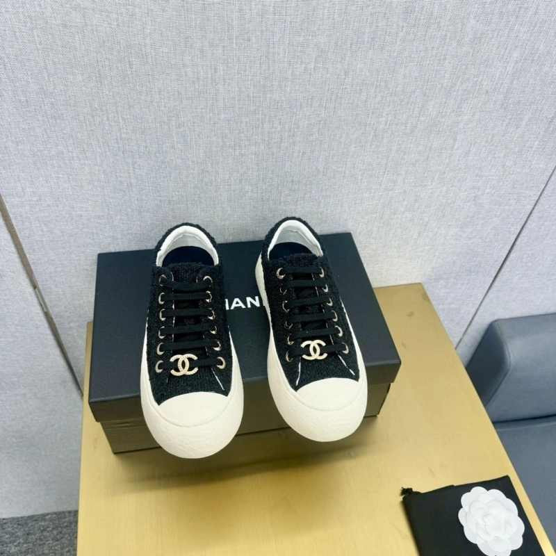 NewStyle Chxnxl Sneakers 132045