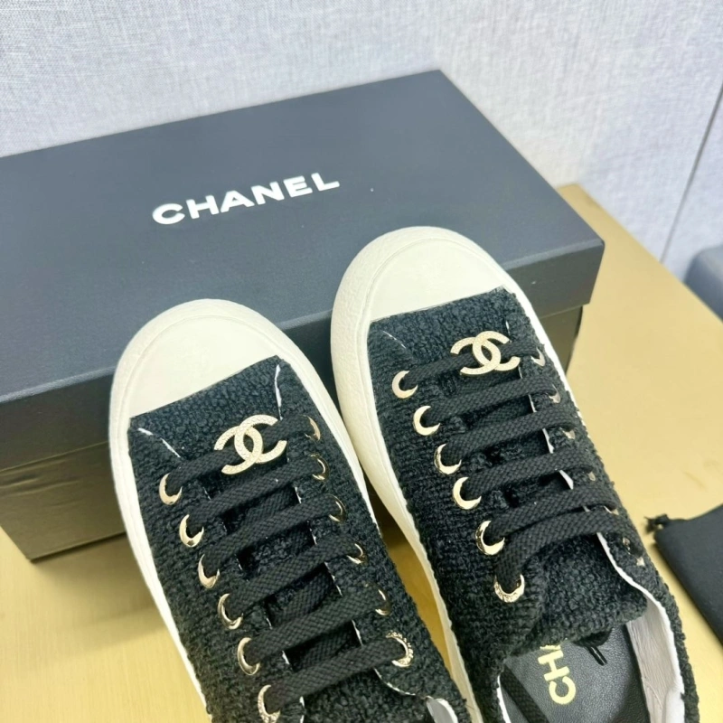 NewStyle Chxnxl Sneakers 132045