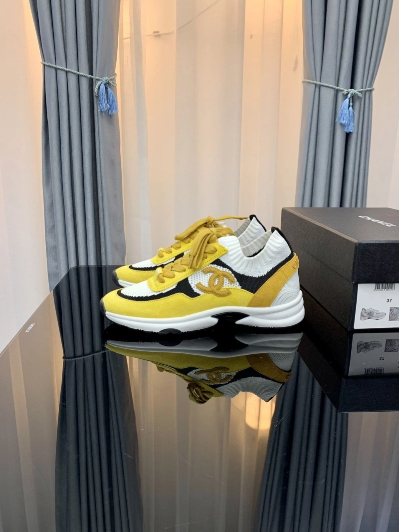 Trendsetting Chxnxl Sneakers 132043