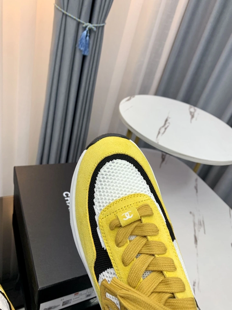 Trendsetting Chxnxl Sneakers 132043