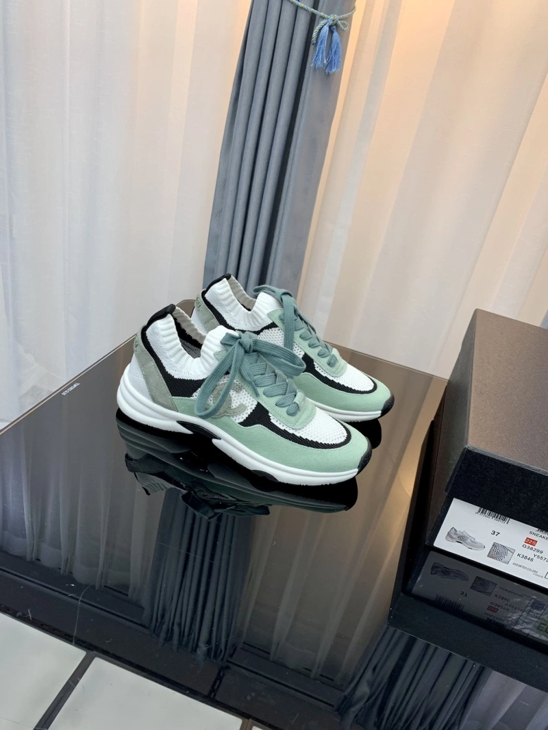 Practical Chxnxl Sneakers 132037