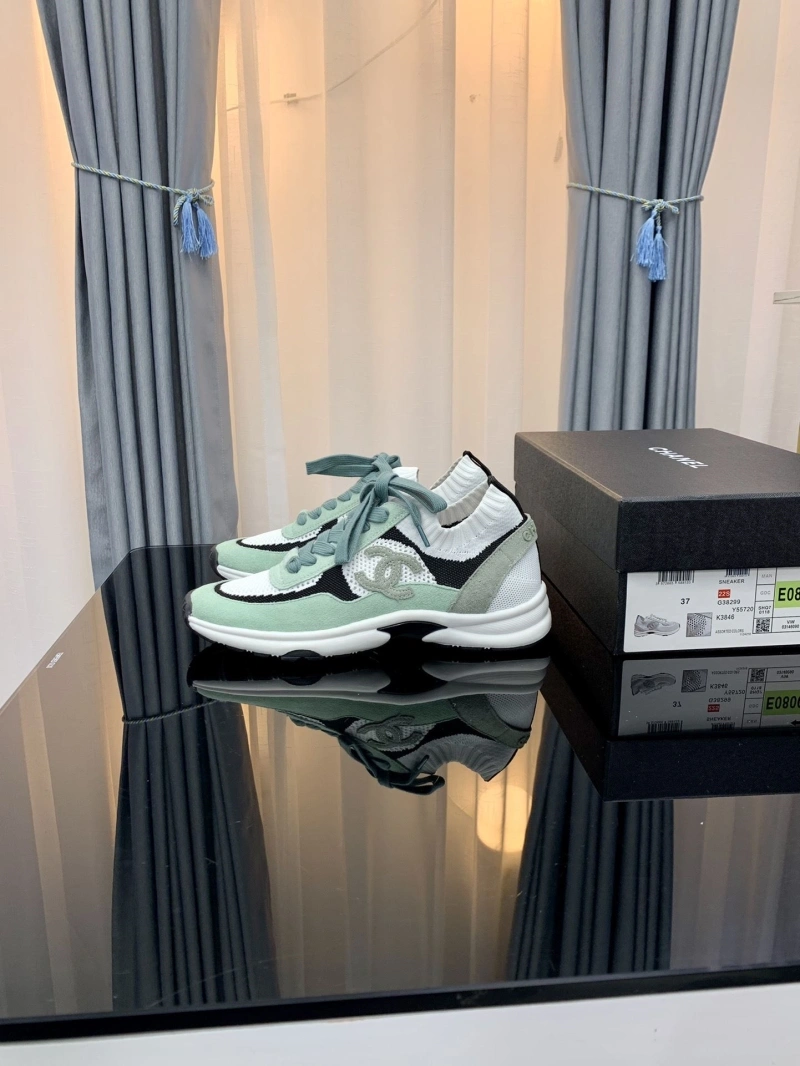Practical Chxnxl Sneakers 132037