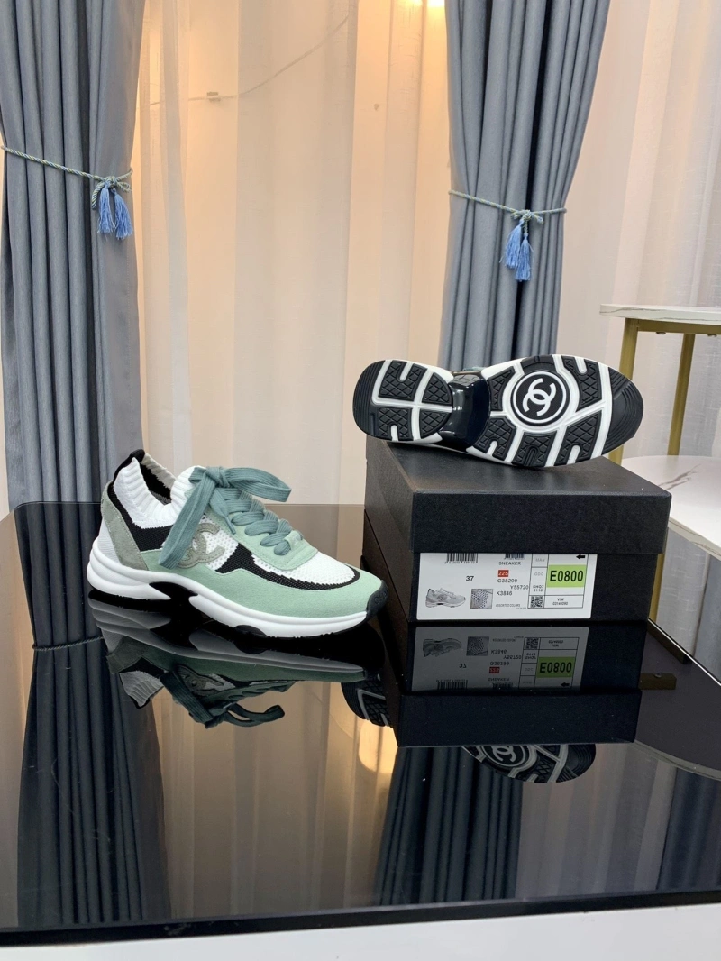 Practical Chxnxl Sneakers 132037