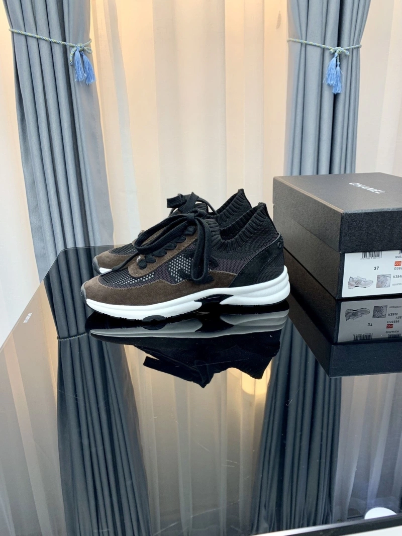 Practical Chxnxl Sneakers 132039