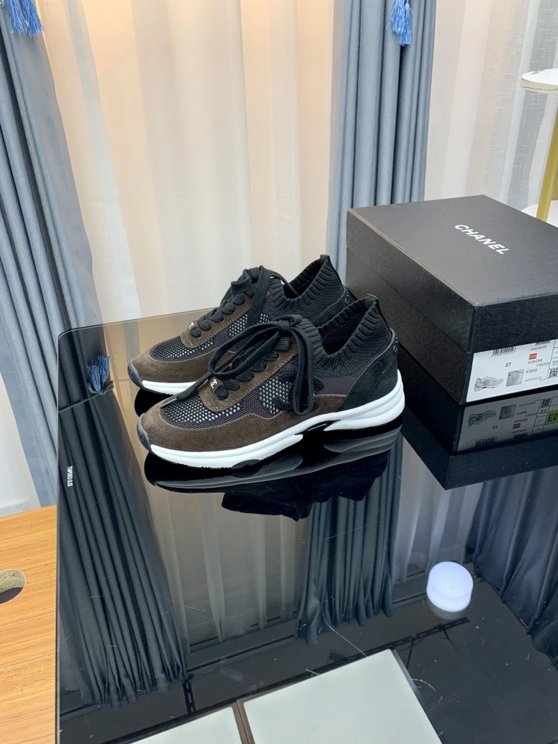 Practical Chxnxl Sneakers 132039