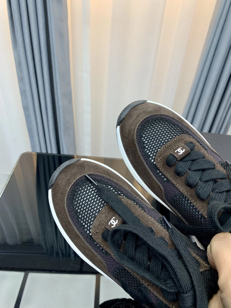 Practical Chxnxl Sneakers 132039