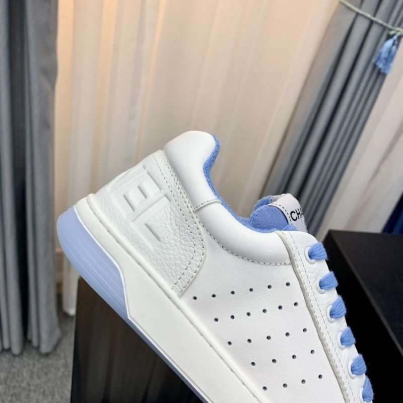 Stylish Chxnxl Sneakers 132032