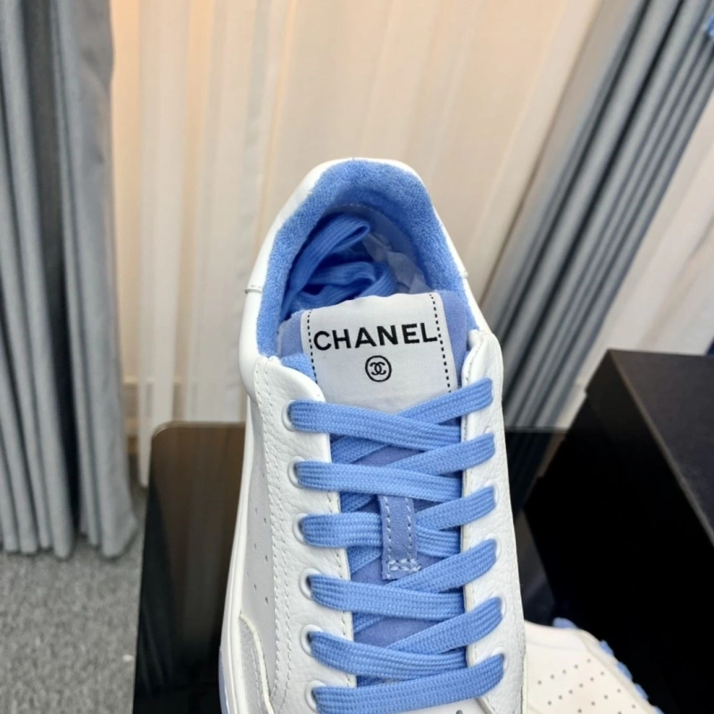 Stylish Chxnxl Sneakers 132032