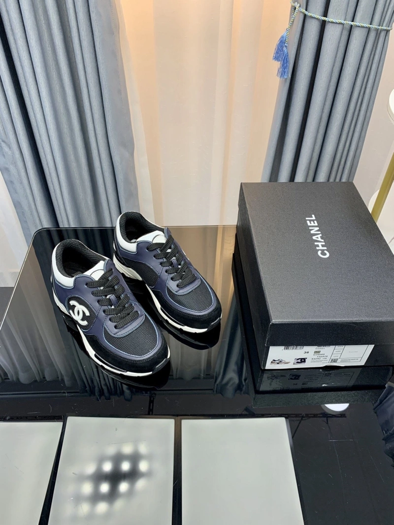 Comfortable Chxnxl Sneakers 132033