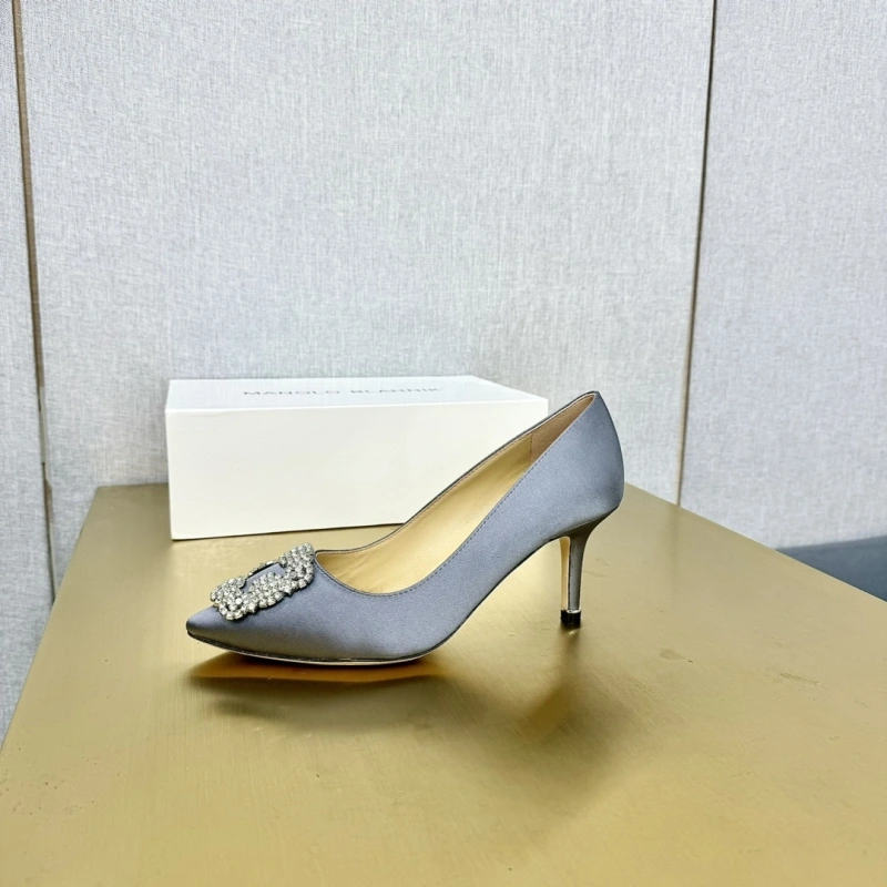 Stylish Mxnxlo Blxhnxk High Heels 193256