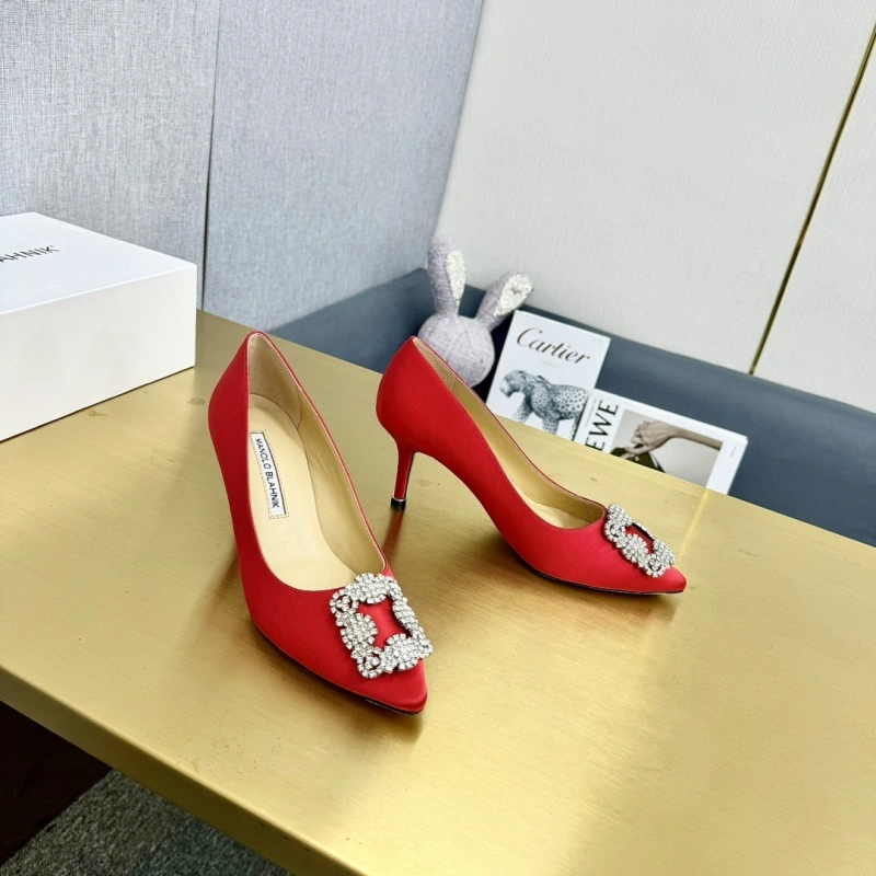 Practical Mxnxlo Blxhnxk High Heels 193259