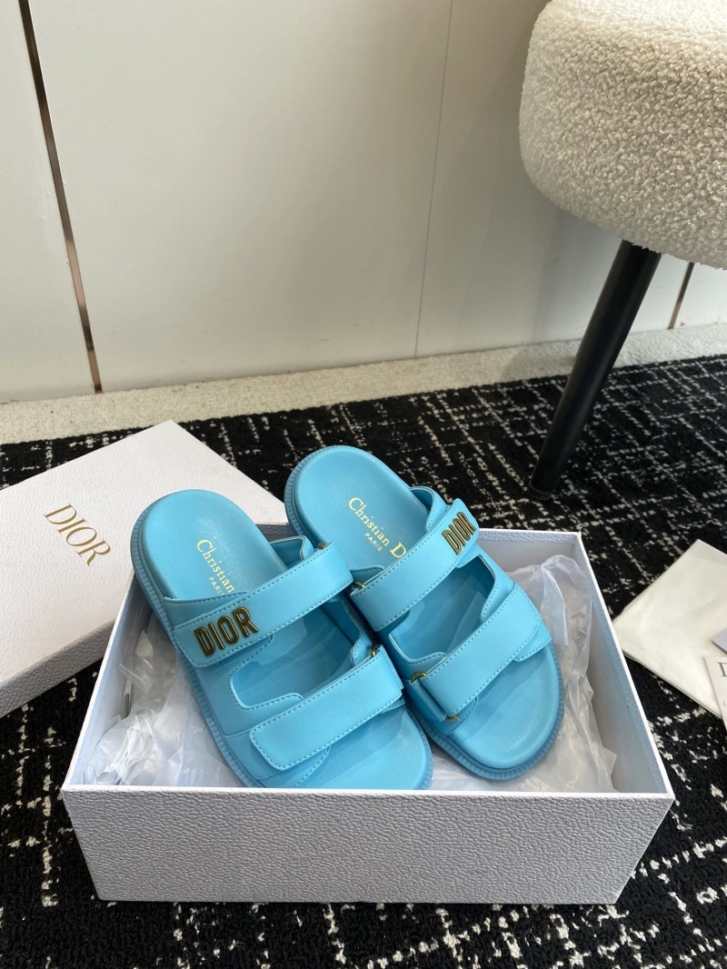 Efficient Chxnxl Slippers 130374