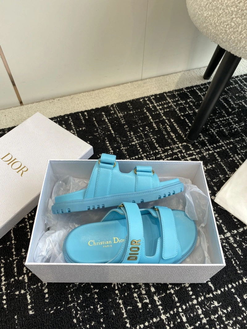 Efficient Chxnxl Slippers 130374