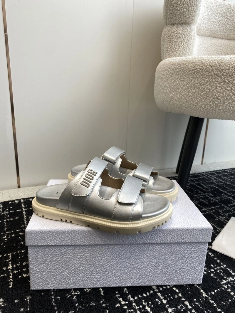 Cozy Chxnxl Slippers 130347