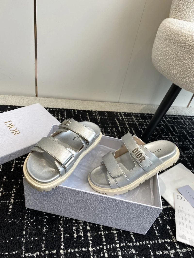 Cozy Chxnxl Slippers 130347