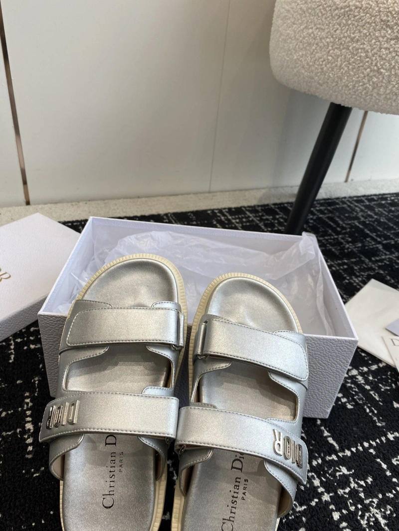 Cozy Chxnxl Slippers 130347