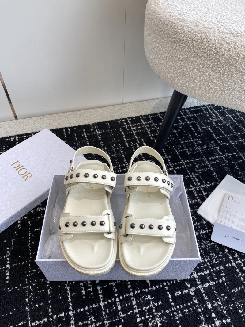Flexible Chxnxl Sandals 130856