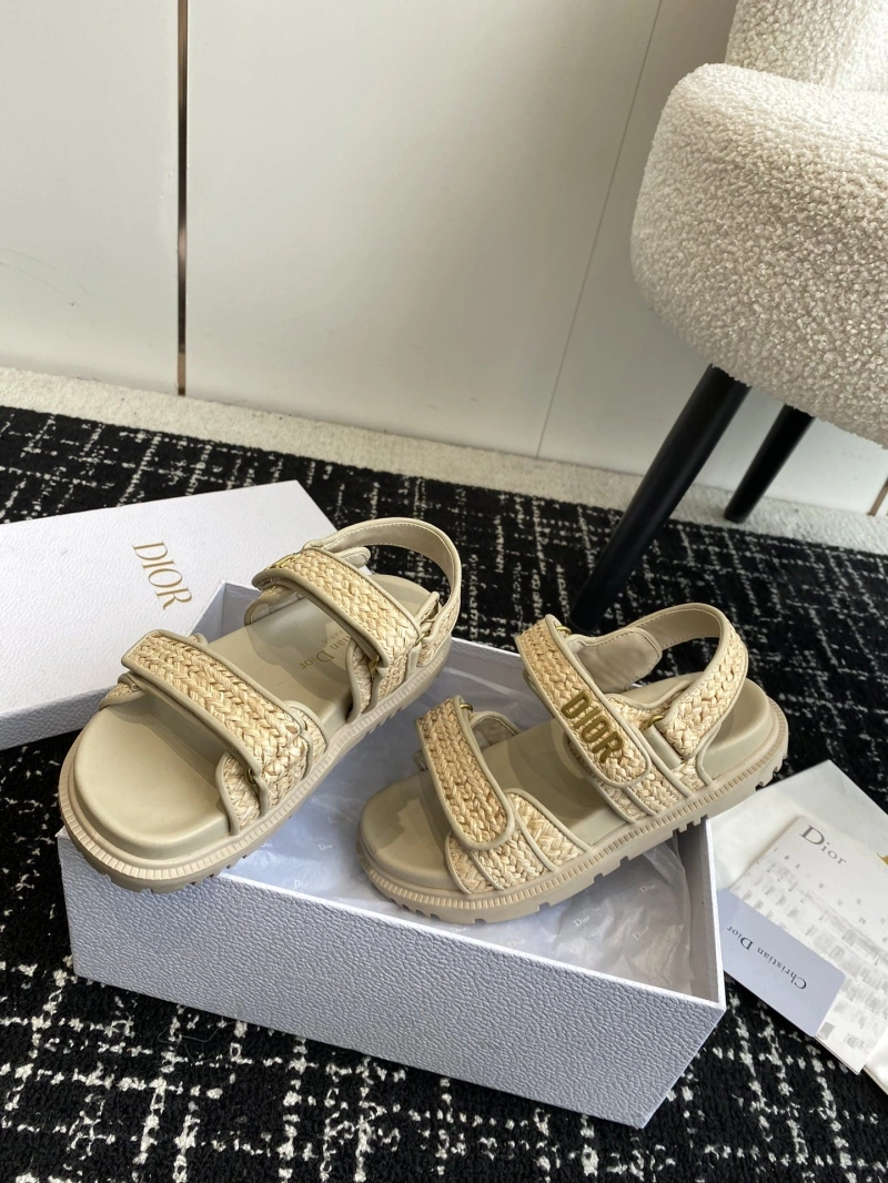 Sleek Chxnxl Sandals 130850