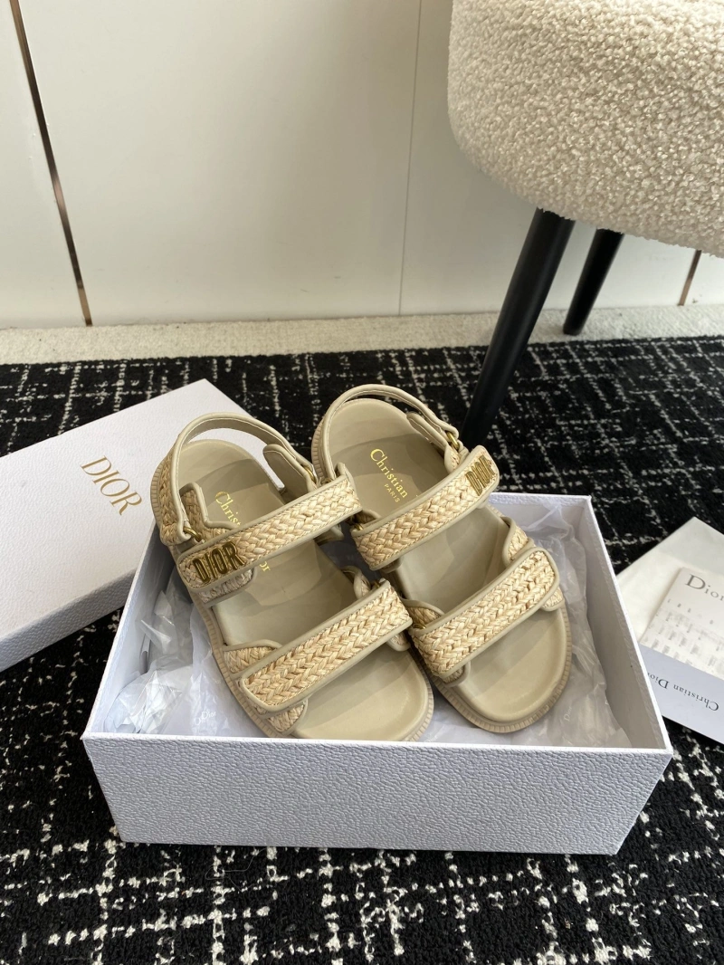 Sleek Chxnxl Sandals 130850