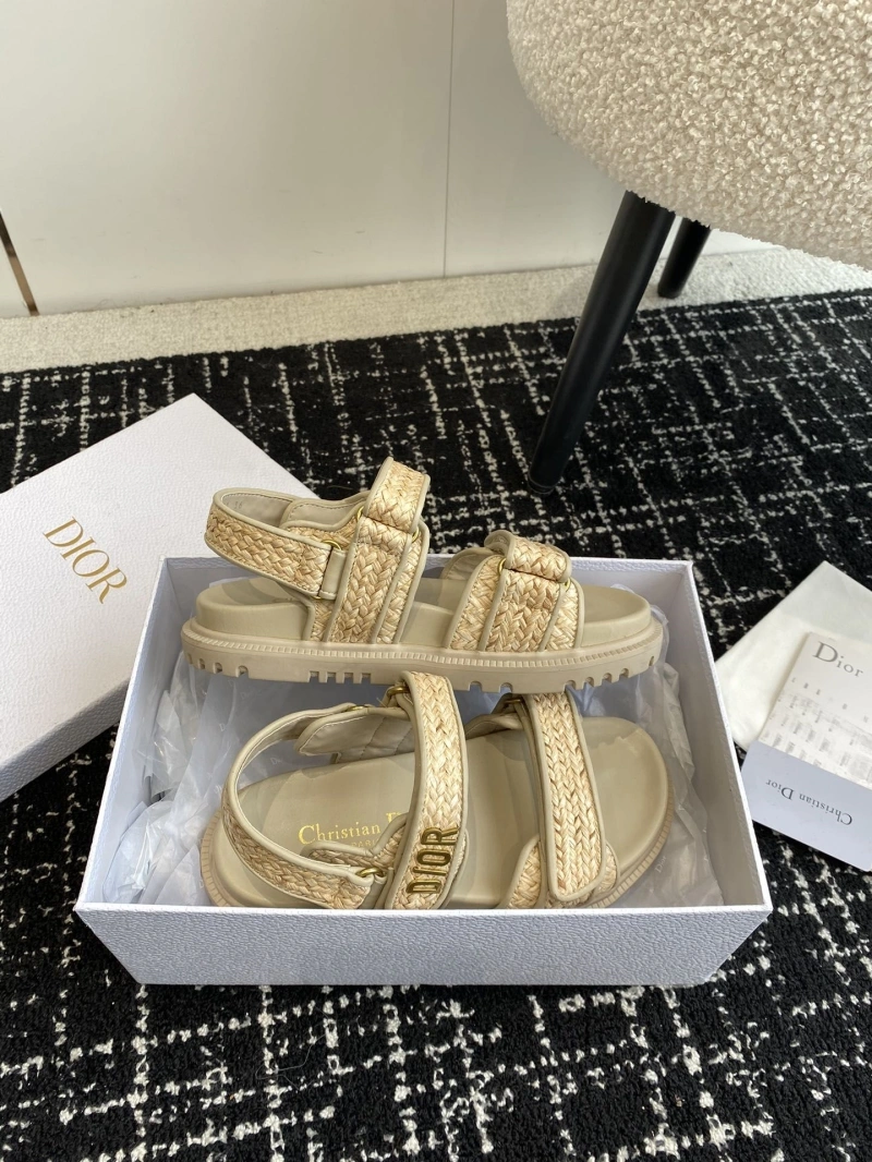 Sleek Chxnxl Sandals 130850