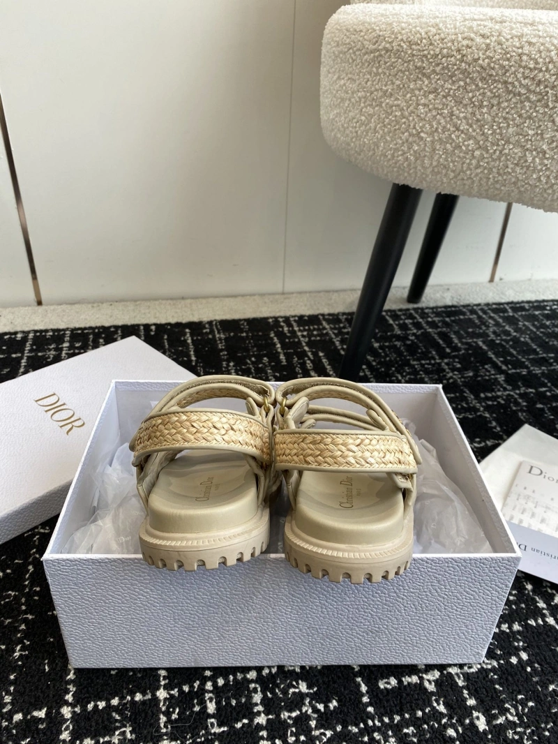 Sleek Chxnxl Sandals 130850