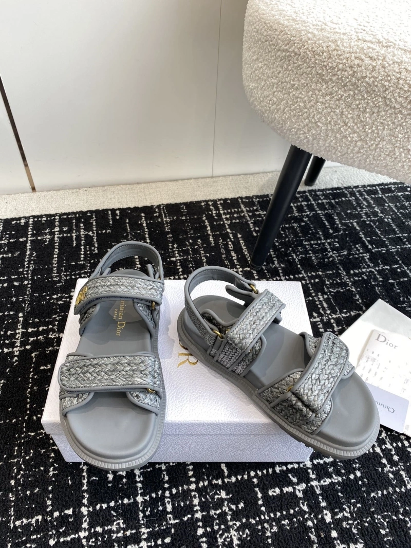 WellDesigned Chxnxl Sandals 130848