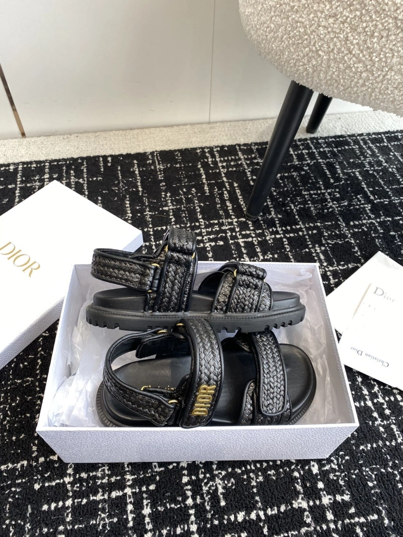 Unique Chxnxl Sandals 130854