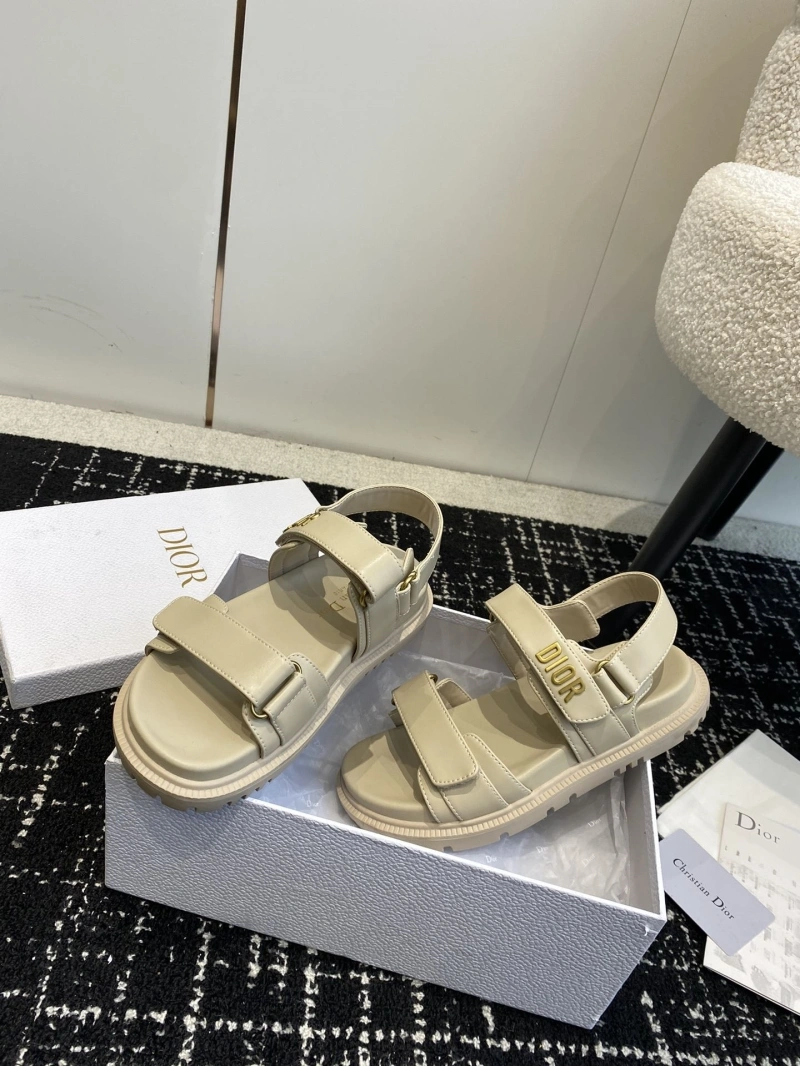Vibrant Chxnxl Sandals 130845
