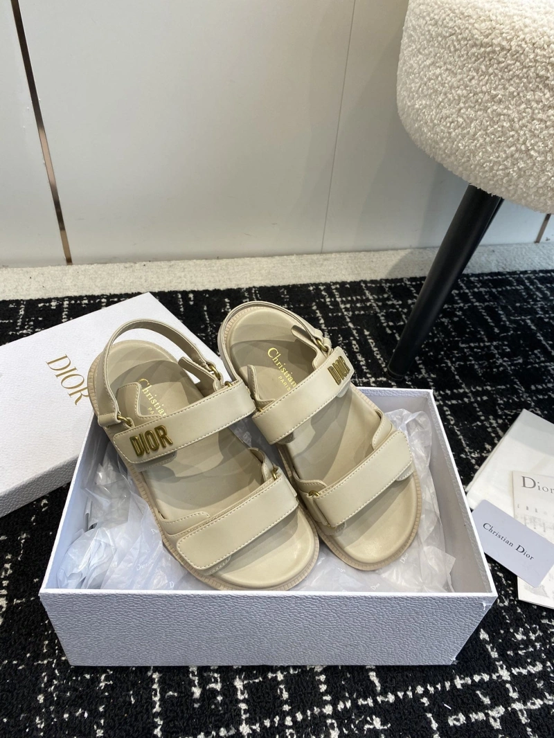 Vibrant Chxnxl Sandals 130845