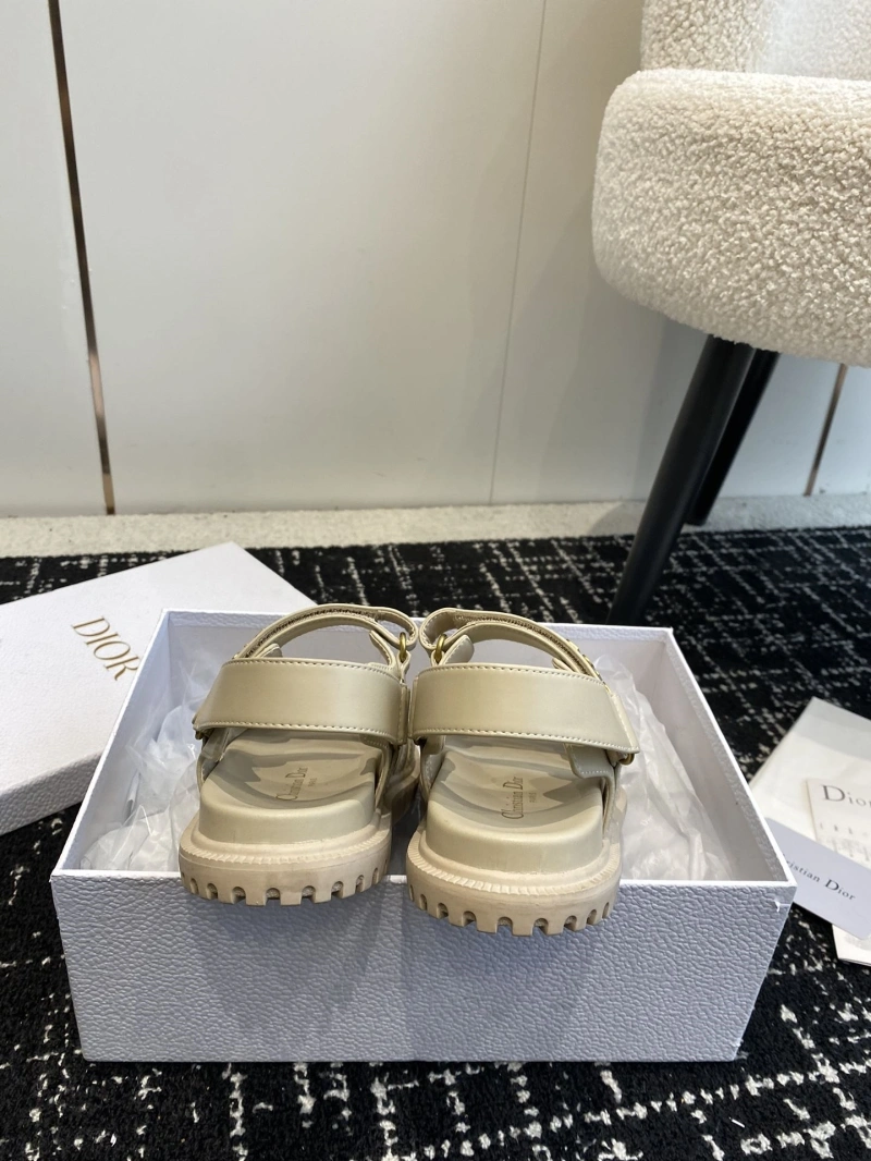 Vibrant Chxnxl Sandals 130845