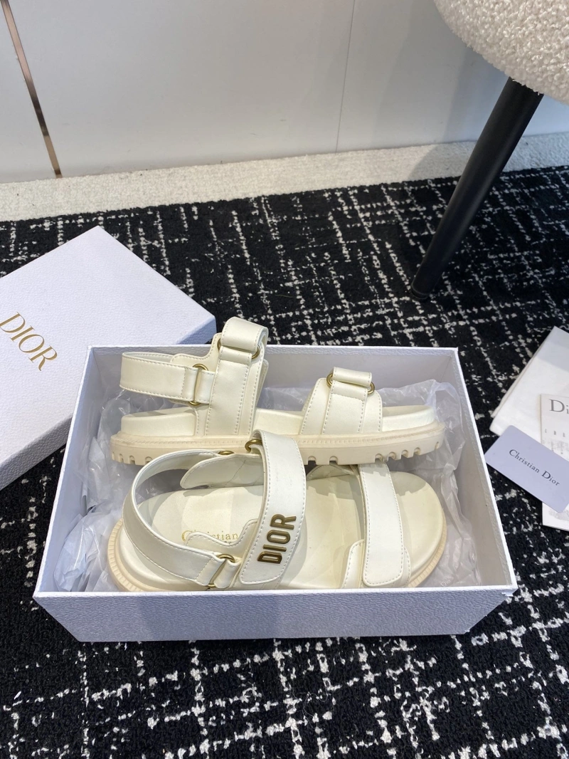Chxnxl Sandals Practical 130841