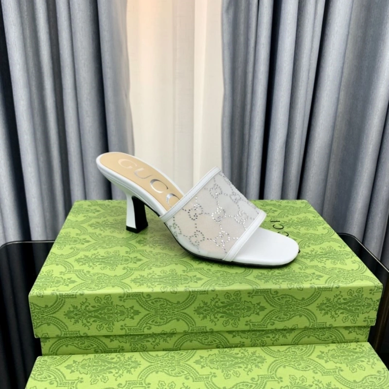 Efficient Gxccx Slippers 164790