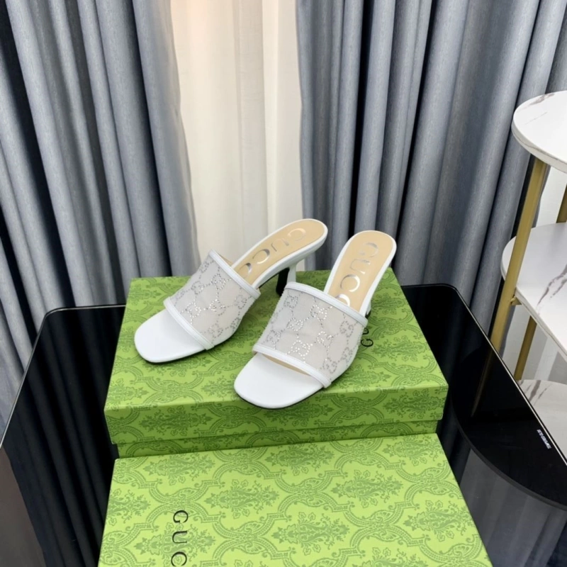 Efficient Gxccx Slippers 164790