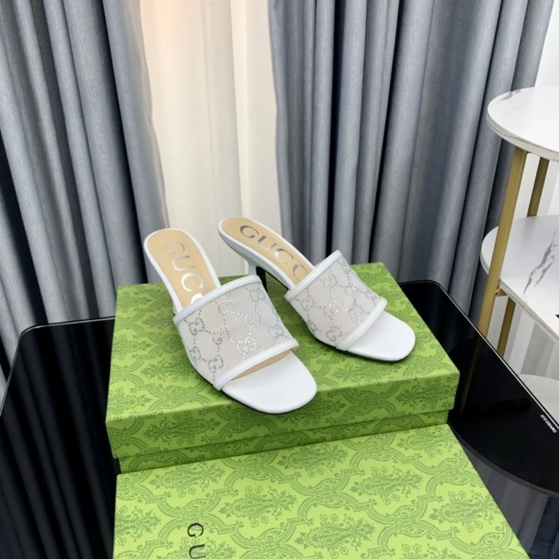 Efficient Gxccx Slippers 164790