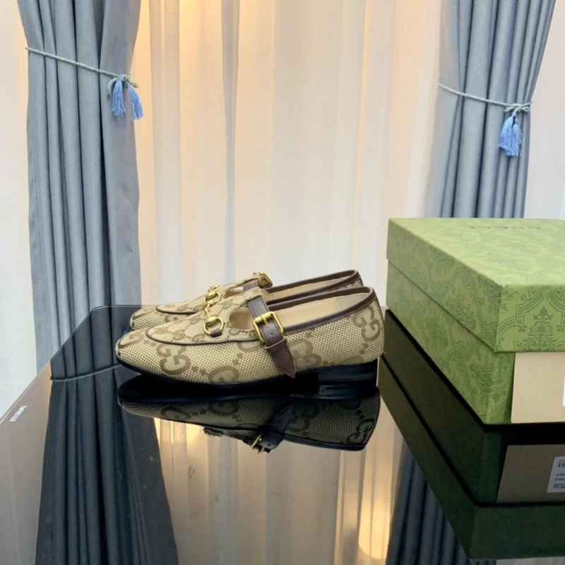 Reliable Gxccx Flat Shoes 164981