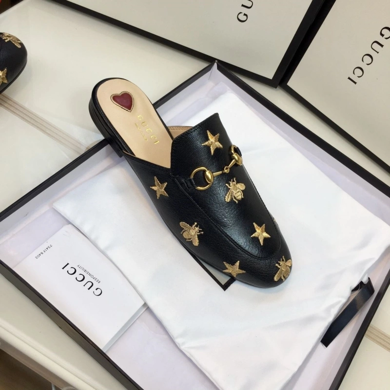 Minimalist Gxccx Slippers 164799