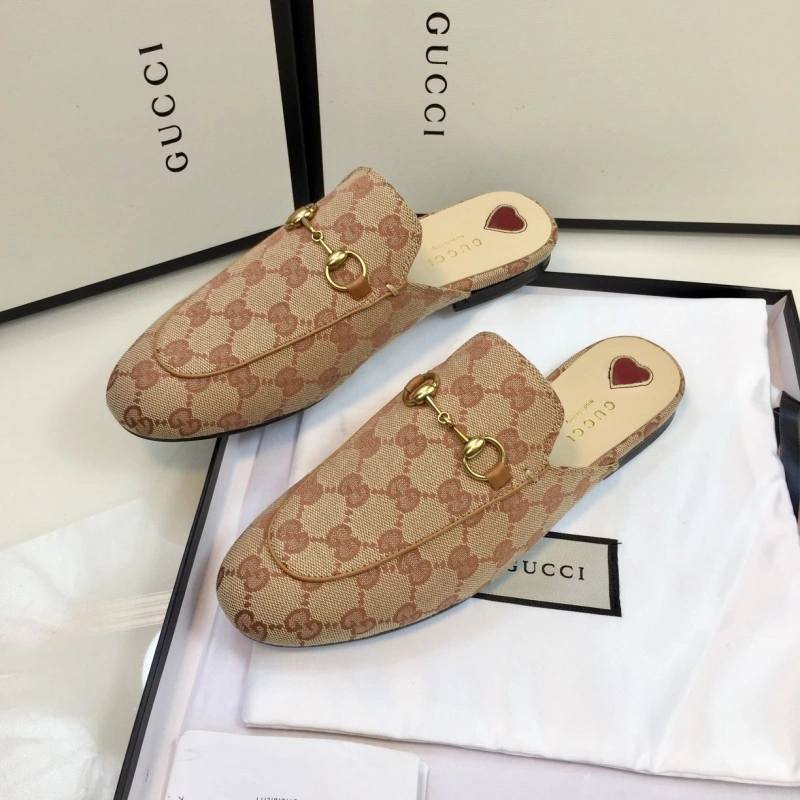 Soft Gxccx Slippers 164770