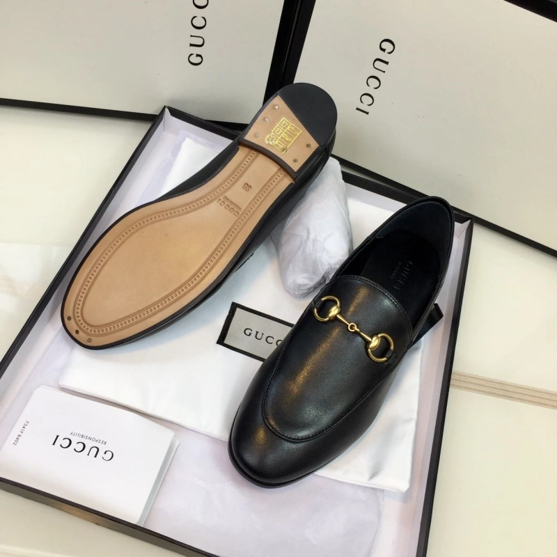 Versatile Gxccx Leather Shoes 164916