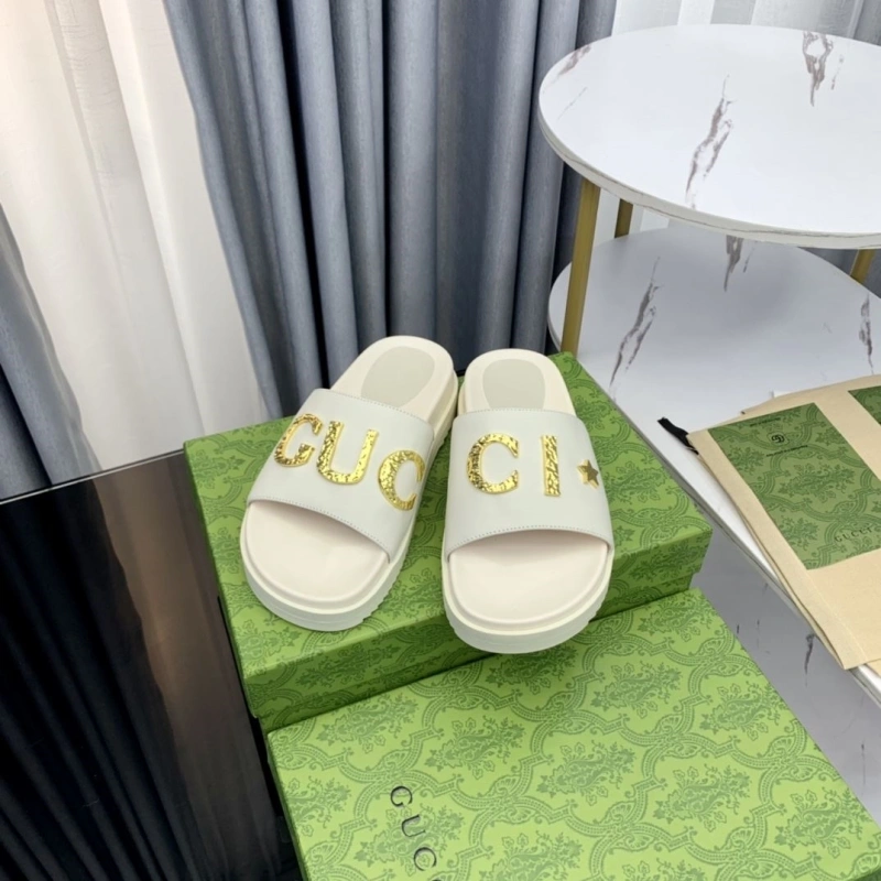 Gxccx Slippers Trendsetting 164759
